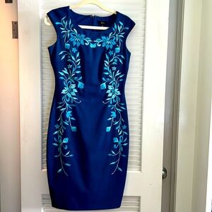 Beautiful blue dress with stitching detail